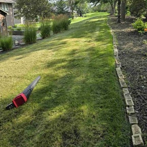 grass maintenance by Rose Lawn and Landscape, LLC reviewed on May 10, 2024