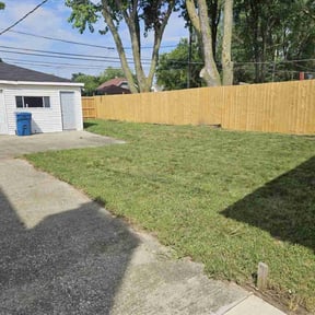 lawn maintenance by Nates Lawn Service reviewed on June 18, 2025