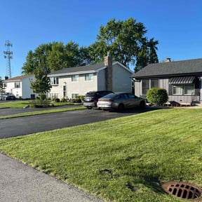 yard work by Congolivin lawncare services llc reviewed on August 17, 2025