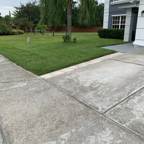 residential landscaping by CM Lawn Service reviewed on November 21, 2025