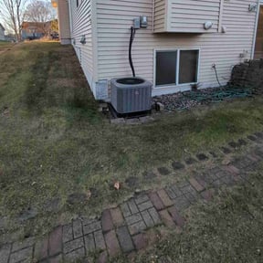 Leaf Removal by Scraping Lawn reviewed on November 25, 2025