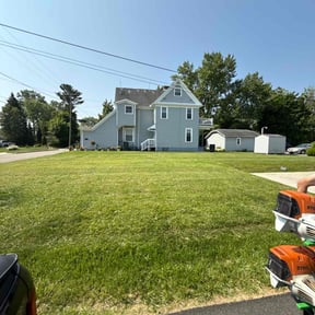 lawn maintenance by Jack&#039;s Lawn Care reviewed on August 16, 2025