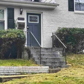 Bush Trimming by Neft General Contractors, Inc. reviewed on November 24, 2025