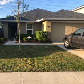 Bush Trimming by Evan's Lawncare reviewed on July 19, 2025