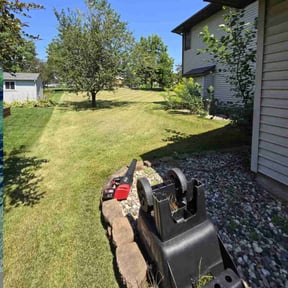 turf maintenance by GB's Lawn Services reviewed on August 3, 2024