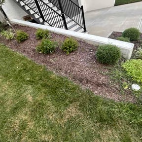 Flower Bed Weeding by LI LawnCare reviewed on July 27, 2026