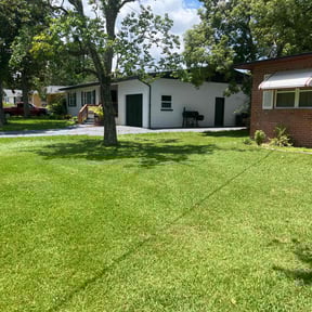 lawn care services by Zac of All Trades reviewed on June 9, 2022