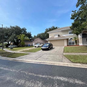 gardening service by Aparicio Lawn Care reviewed on December 5, 2025