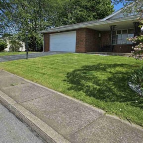 grass maintenance by Cms Mowing Service reviewed on August 21, 2025