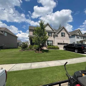 landscaping services by B&amp;t lawn service reviewed on November 21, 2025