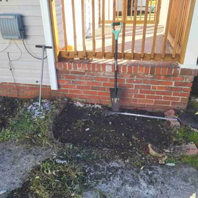 Flower Bed Weeding by CoopersLawnService reviewed on November 28, 2025