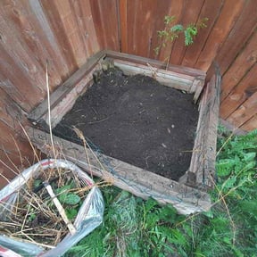Flower Bed Weeding by Lithium lawn care services LLC reviewed on June 1, 2026