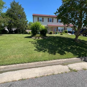 gardening service by Y and J Landscaping reviewed on August 21, 2025