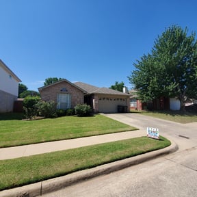 landscaping by Sbm reviewed on August 17, 2025