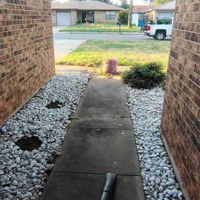 Flower Bed Weeding by TS LAWN CARE LLC reviewed on October 18, 2025