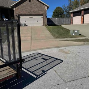 Bush Trimming by N.A.L Landscaping and Services LLC reviewed on October 20, 2025