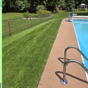 yard service by Hernandez Family Lawn reviewed on November 22, 2025