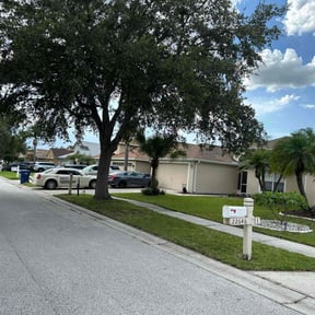 gardening service by langs lawn and landscape reviewed on November 25, 2025