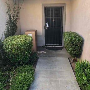 Bush Trimming by R+Care Lawn Services reviewed on August 17, 2025