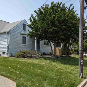 residential landscaping by Oxendine's LawnCare reviewed on August 20, 2025