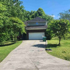 gardening service by G&amp;G landscaping LLC  reviewed on October 18, 2025