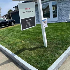 landscape maintenance by LKN Lawn Solutions reviewed on August 20, 2025