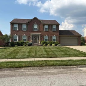 gardening service by Robby's Landscaping reviewed on November 24, 2025