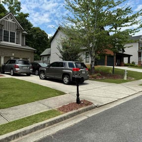 lawn service by Colorado Landscape and Lawn Maintenance reviewed on August 17, 2025
