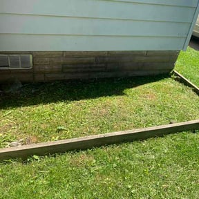 Flower Bed Weeding by JBSglobal property management corporation reviewed on May 31, 2026