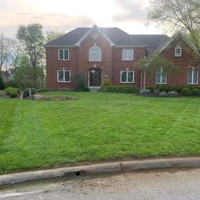 yard work by Howards Elite Lawn Care and Landscaping reviewed on December 8, 2025