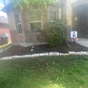 Flower Bed Weeding by Toni’s lawn mowing reviewed on July 4, 2026
