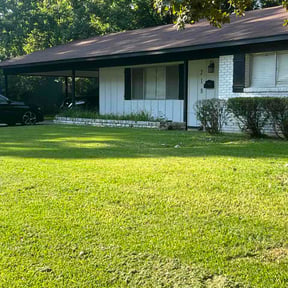 Flower Bed Weeding by Go Lawns reviewed on July 6, 2026