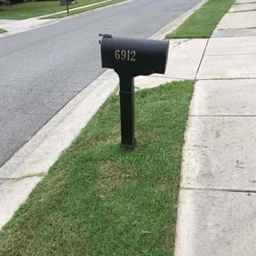 Bush Trimming by Fresh Cut Lawns reviewed on September 11, 2024