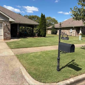 Bush Trimming by The Mowing Bro&#039;s LLC reviewed on October 21, 2025