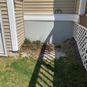 Leaf Removal by Prime Landscaping  reviewed on September 15, 2025