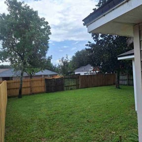 lawn service by Official Tycoon lawns reviewed on August 25, 2023