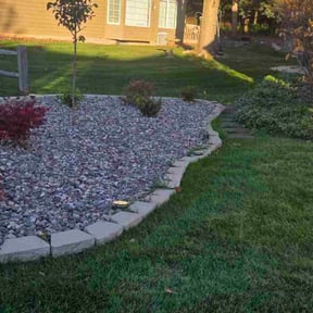 Leaf Removal by Fresh Start Solutions reviewed on November 9, 2025