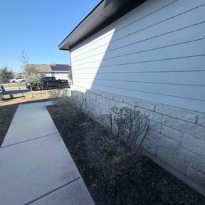 Bush Trimming by MFR Property Services LLC reviewed on January 8, 2026