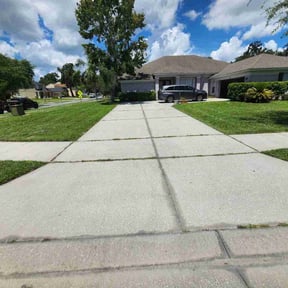 residential landscaping by Valley Oak Landscape Co. LLC reviewed on August 17, 2025