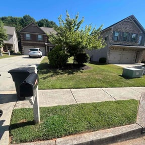 yard work by Second Glance Landscaping LLC reviewed on November 24, 2025