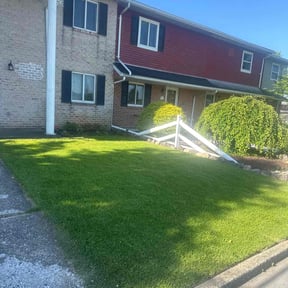 residential landscaping by Father Daughter and Sons Lawn Care reviewed on August 17, 2025