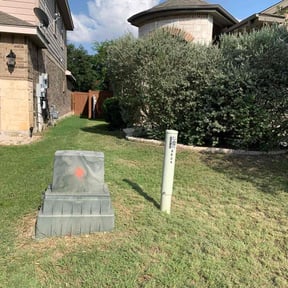 Bush Trimming by Heflins Lawn Care reviewed on August 19, 2025