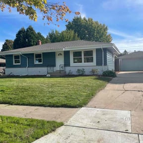 residential landscaping by Gregory lawn care services reviewed on August 15, 2025
