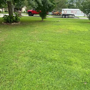 residential landscaping by Curb Appeal Landscaping reviewed on October 18, 2025