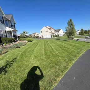 residential landscaping by Much Obliged Lawn Care reviewed on August 18, 2025