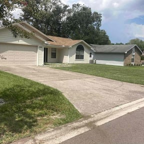 landscaping services by Ready Set Mow reviewed on November 21, 2025