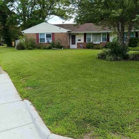 yard maintenance by START2FINISH 247 reviewed on November 29, 2025