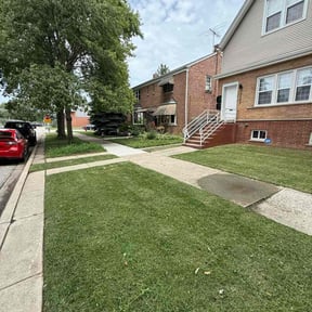 grass maintenance by SMG LAWNCARE reviewed on August 20, 2025