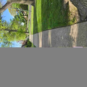 landscape maintenance by CUT Tulsa Lawn Co. reviewed on August 14, 2025