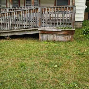 Flower Bed Weeding by Turf Ticklers LLC reviewed on August 4, 2026